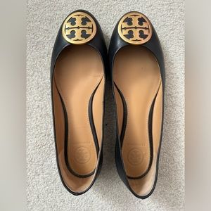 Tory Burch ballet flats- leather